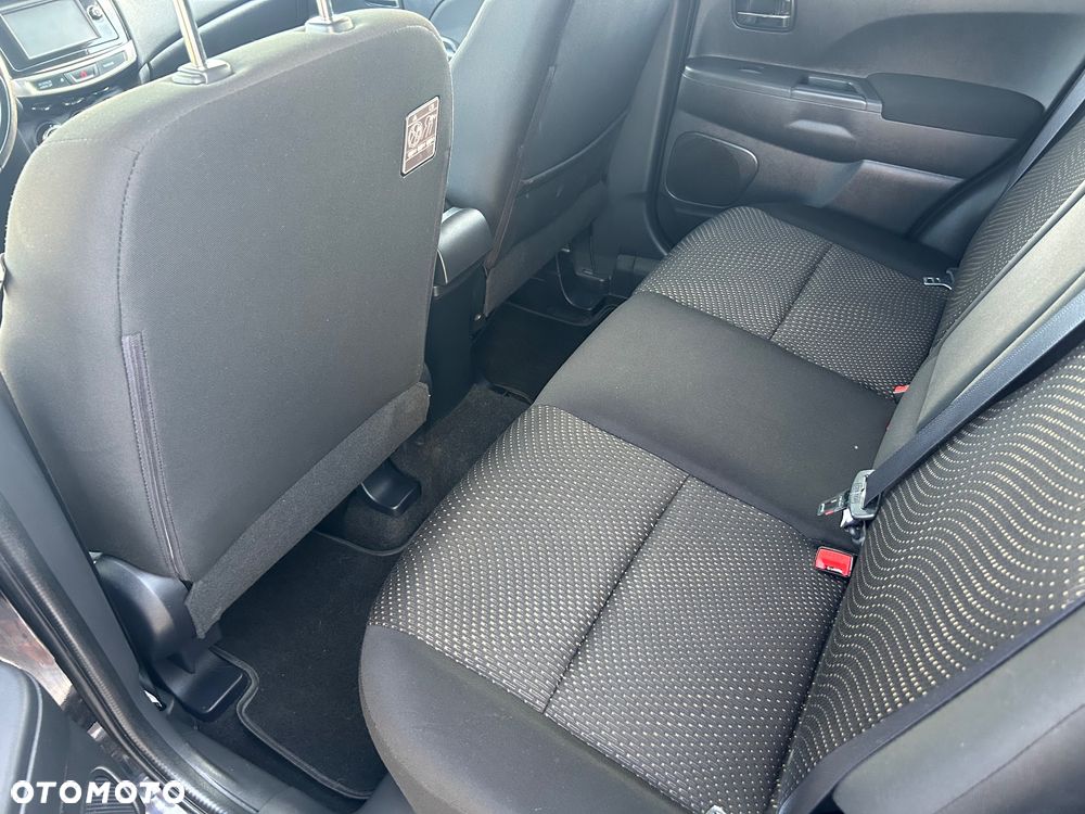 Mitsubishi ASX - 15