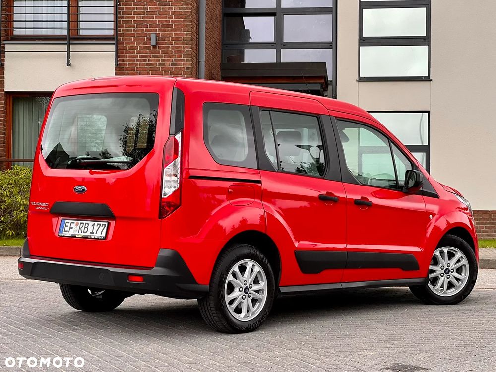 Ford Tourneo Connect 1.5 TDCi Start-Stop Titanium - 16