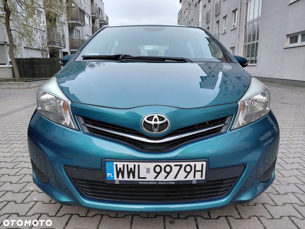 Toyota Yaris 1.33 Dynamic - 1