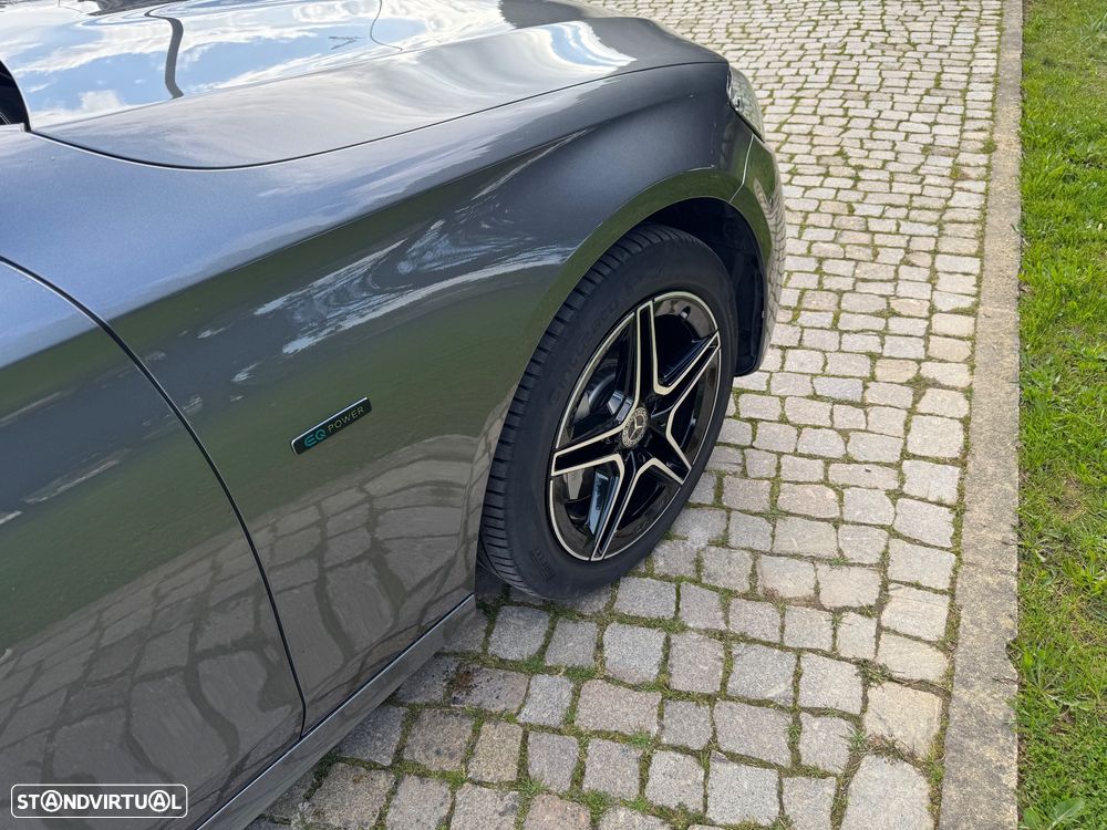 Mercedes-Benz E 300 de AMG Line - 37