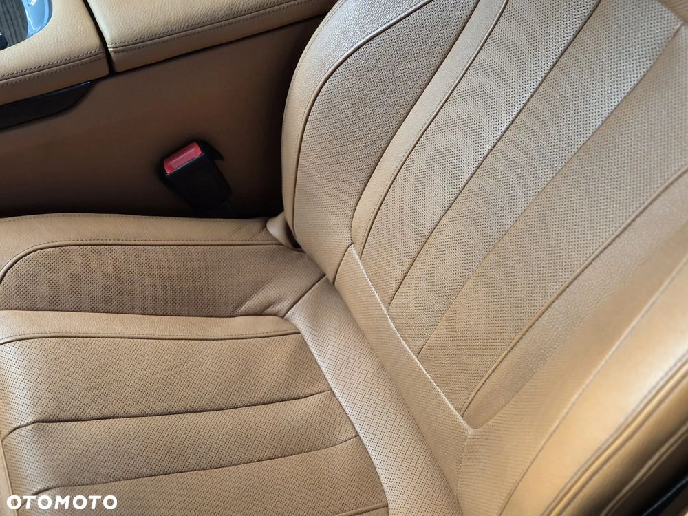 BMW Seria 7 - 20
