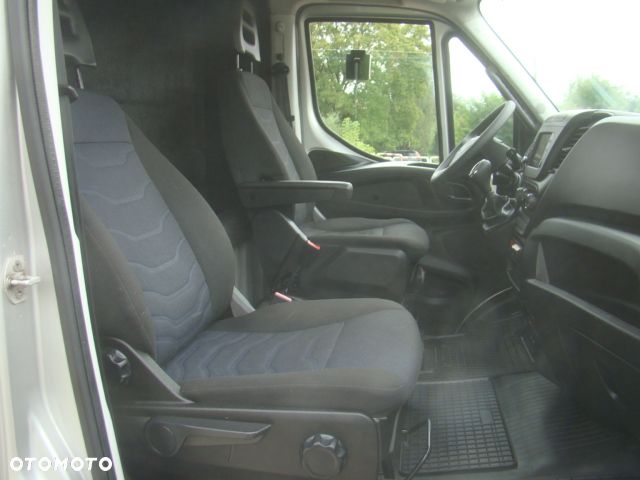 Iveco DAILY 70 C 21 / 35 C 21 3.0TDI HI-MATIC KLIMA PNEUMATYKA - 11