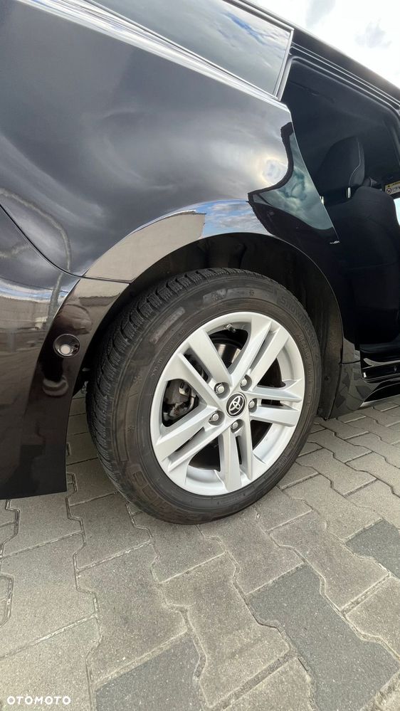 Toyota Corolla 2.0 Hybrid Comfort - 22