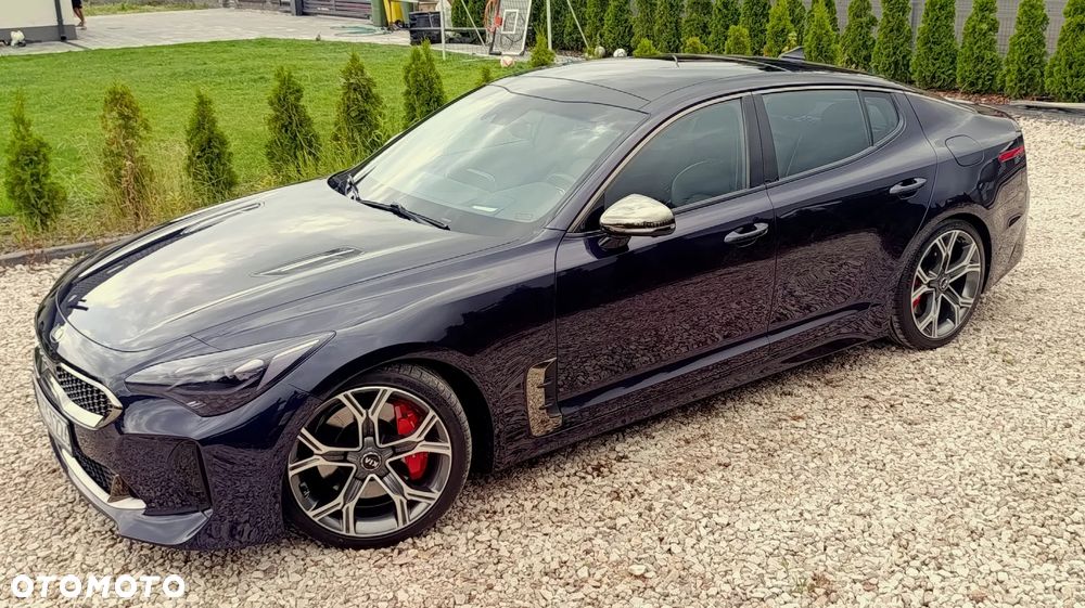 Kia Stinger 3.3 T-GDI AWD GT - 11