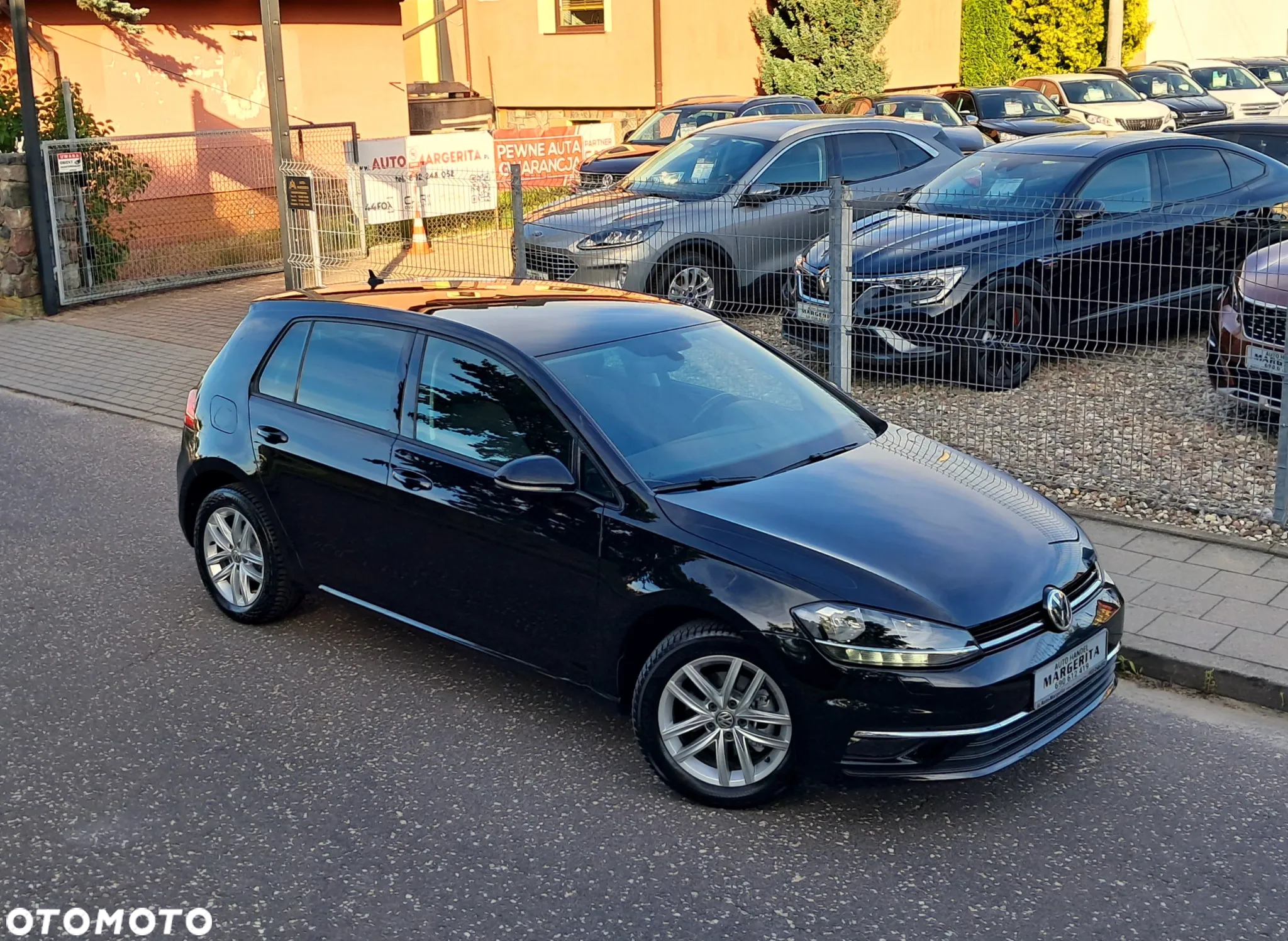 Volkswagen Golf 1.6 TDI SCR DSG Comfortline - 37