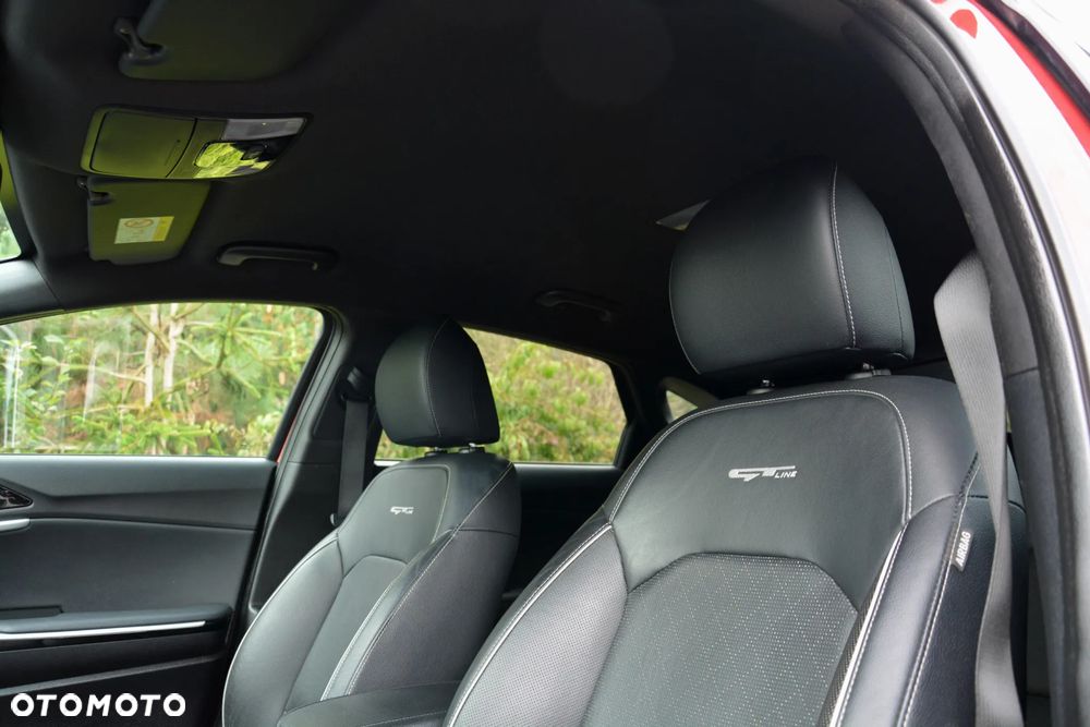 Kia ProCeed 1.4 T-GDI DCT7 OPF GT LINE - 24