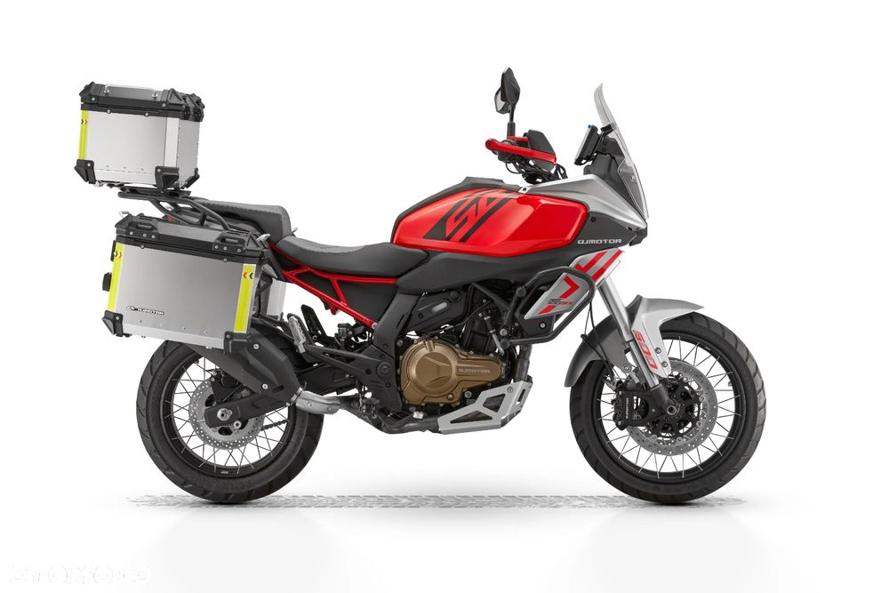 QJMOTOR SRT 600SX - 13