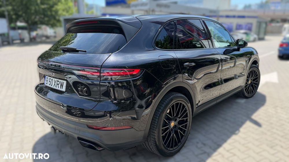 Porsche Cayenne Tiptronic S - 3