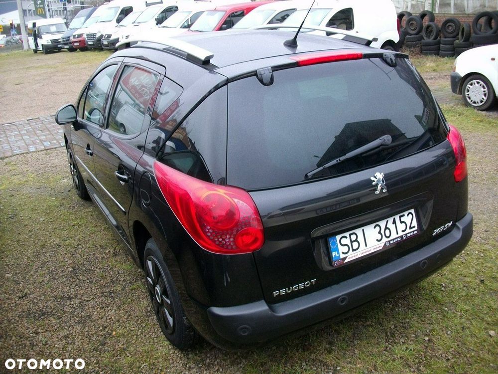 Peugeot 207 - 5