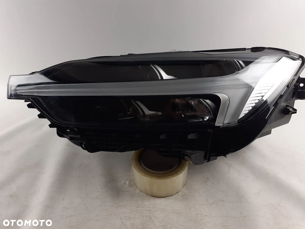 Lampa lewa Full LED Volvo XC60 II 22-24.32342506 - 1