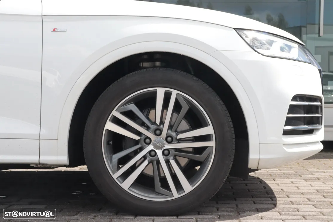 Audi Q5 55 TFSIe quattro S line S tronic - 6