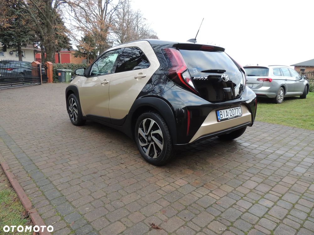 Toyota Aygo X 1.0 VVT-i Style - 4