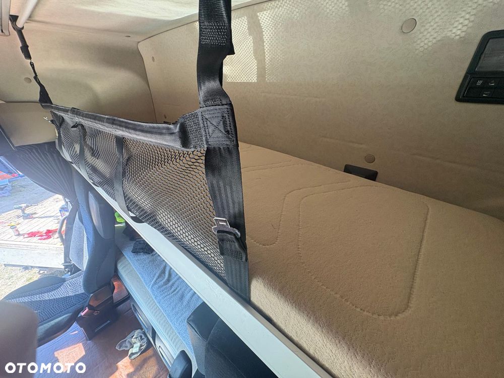 Mercedes-Benz Actros 2542 LNR - 16