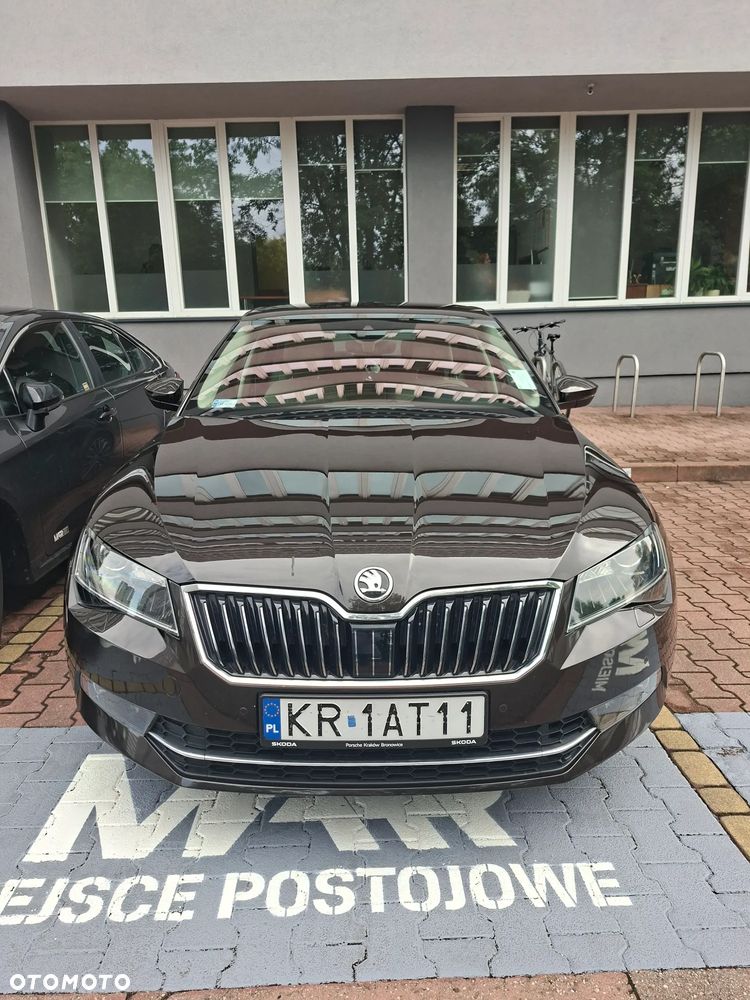 Skoda Superb 2.0 TSI 4x4 L&K DSG - 3