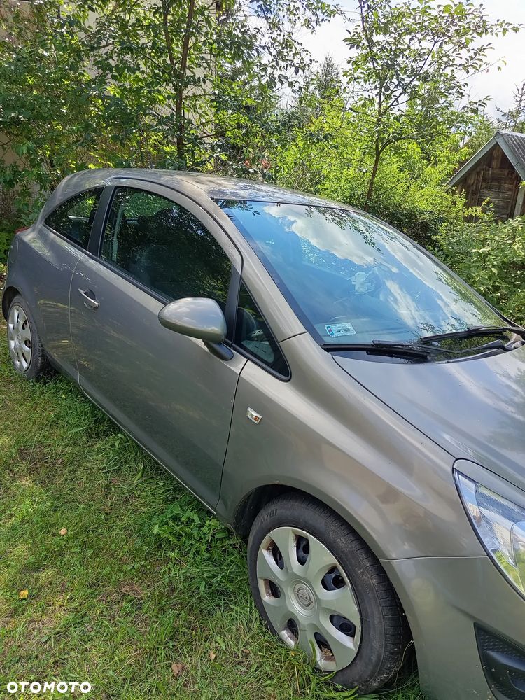Opel Corsa - 13