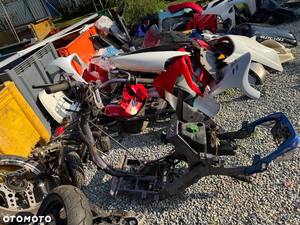 Skutery 50-125 cm³ + DUŻO CZĘŚCI | Honda, Peugeot | Konwolut / Hurt - 16