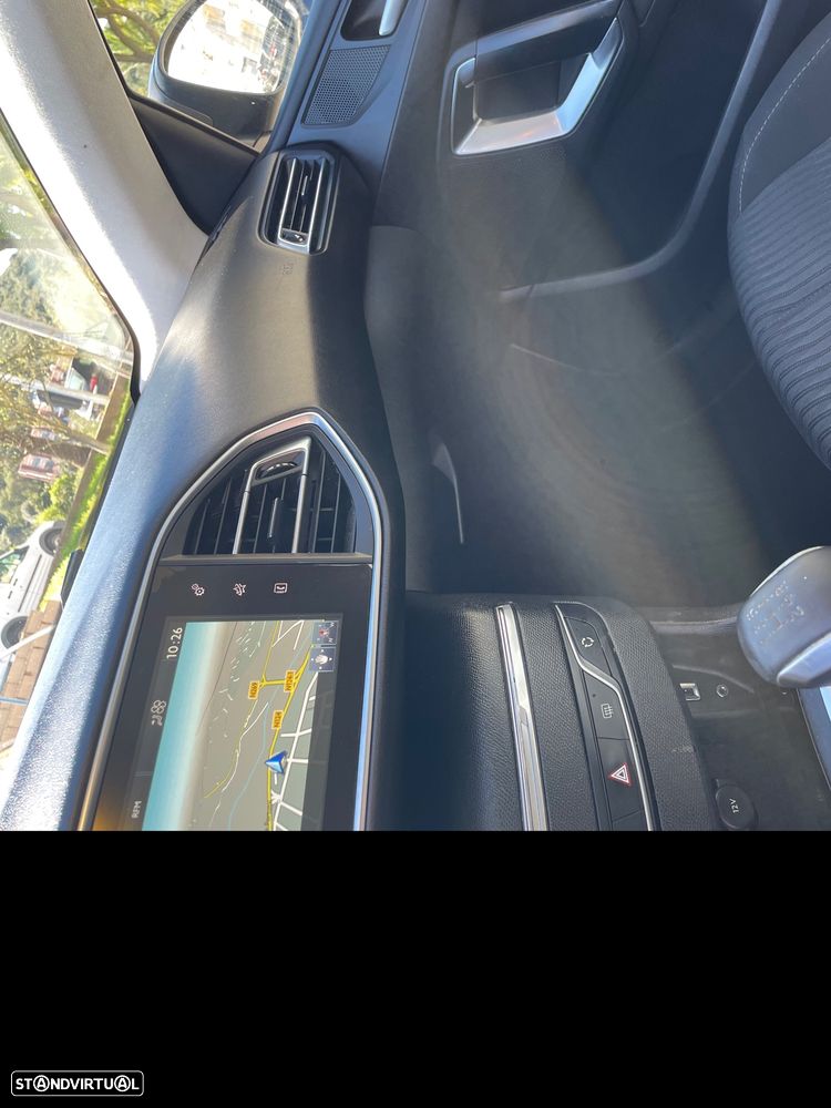 Peugeot 308 SW - 1