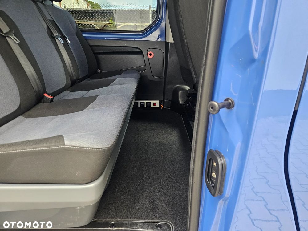 Opel Vivaro - 20