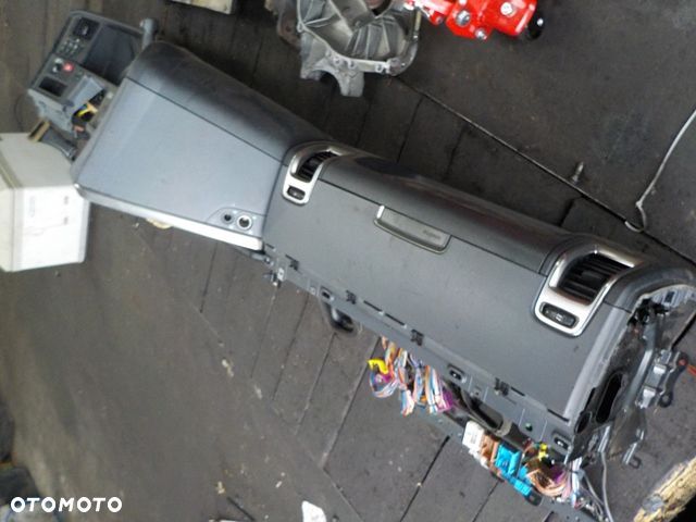 SCANIA R DESKA KOKPIT - 2