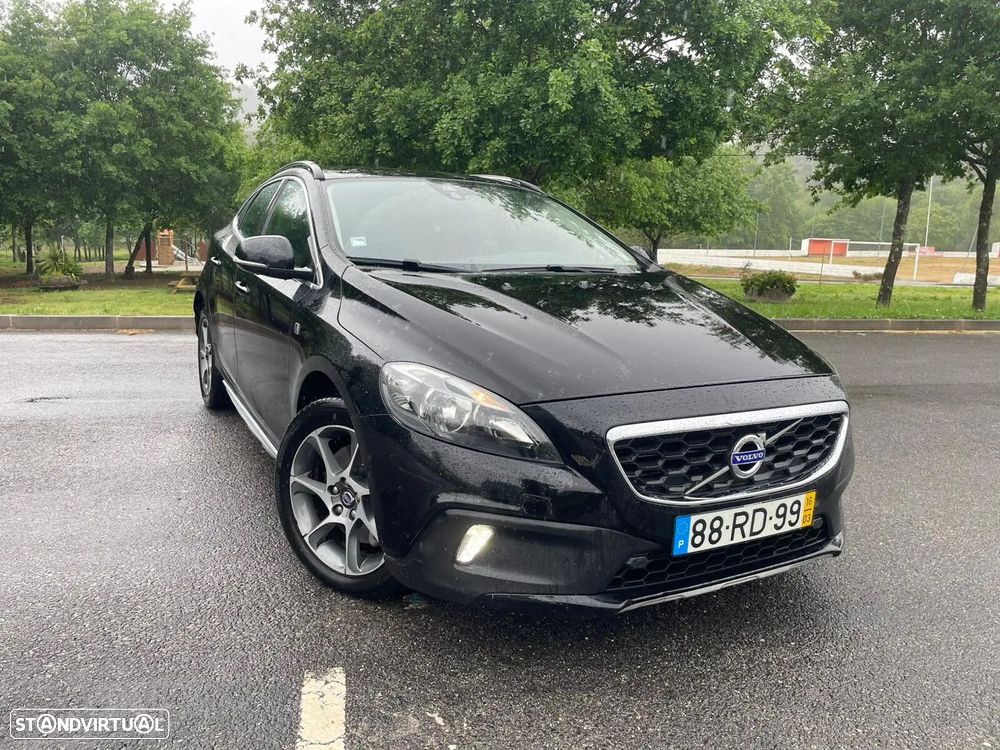 Volvo V40 Cross Country - 8