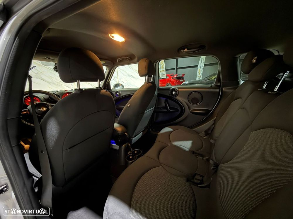 MINI Countryman Cooper D - 13