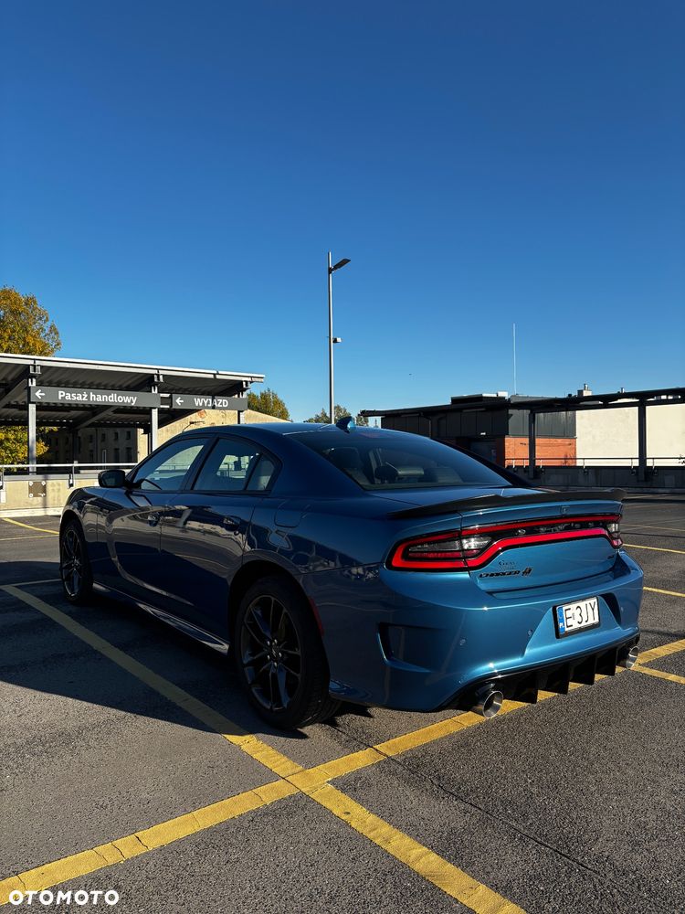 Dodge Charger 2022 photo 2