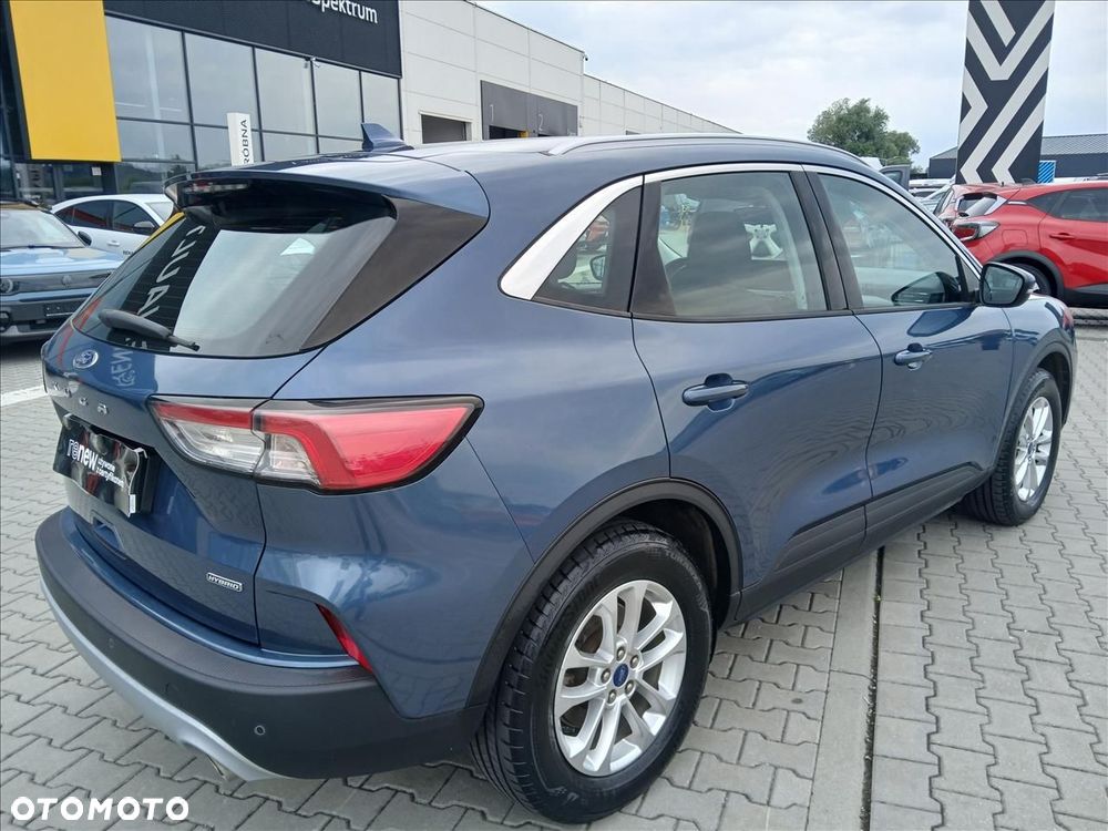 Ford Kuga - 3