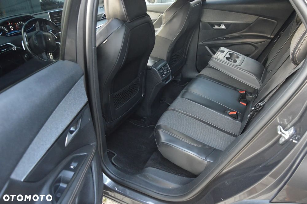 Peugeot 3008 THP 165 EAT6 Stop & Start Allure - 27