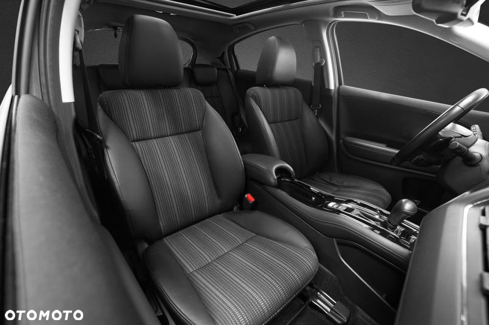 Honda HR-V 1.5 Executive (ADAS) CVT - 30