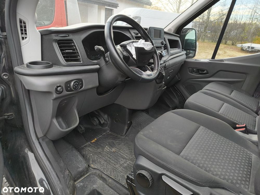 Ford Transit - 17