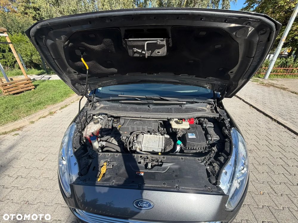 Ford S-Max - 34