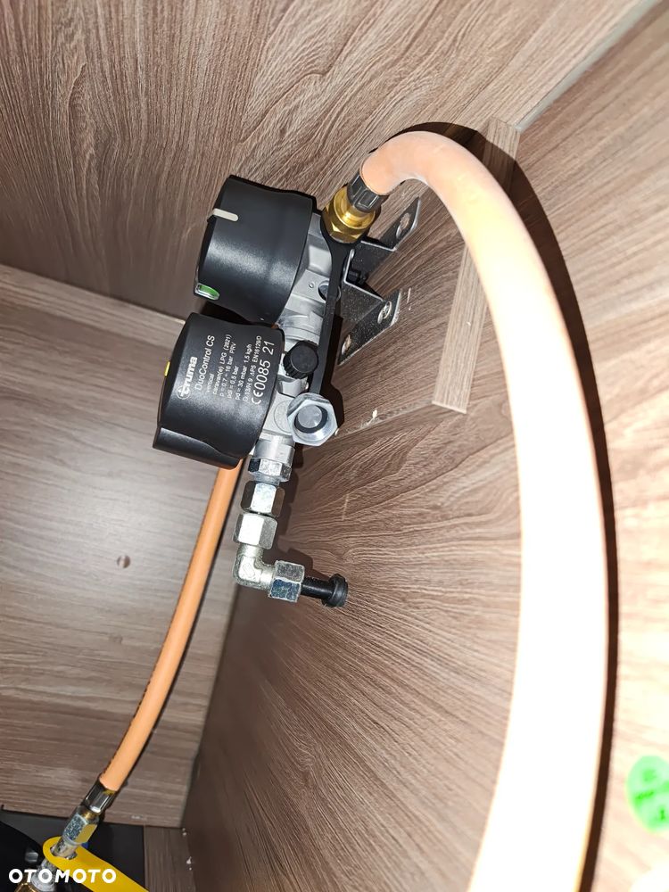 KNAUS Live i700 meg - 37