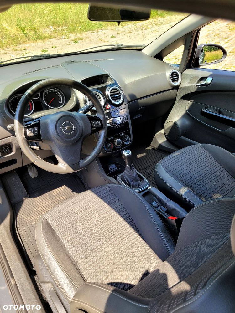 Opel Corsa 1.2 16V Energy - 16