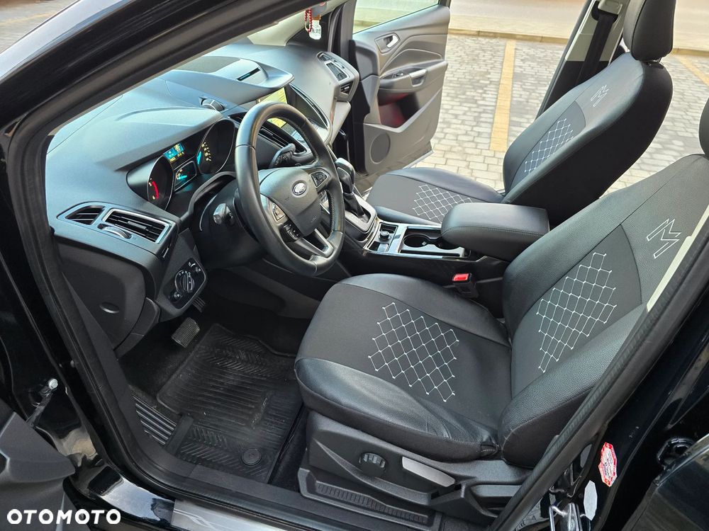 Ford Kuga 2.0 TDCi 4x4 Titanium - 28