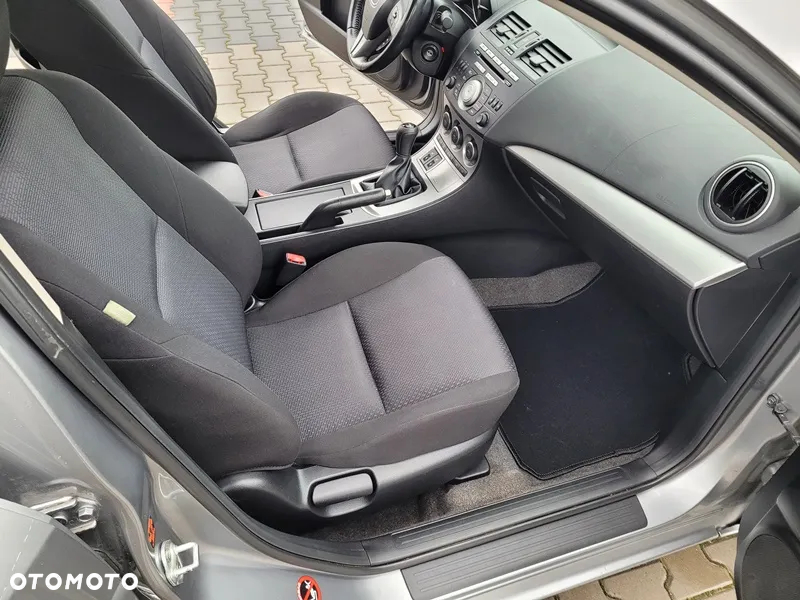 Mazda 3 1.6 Exclusive - 32