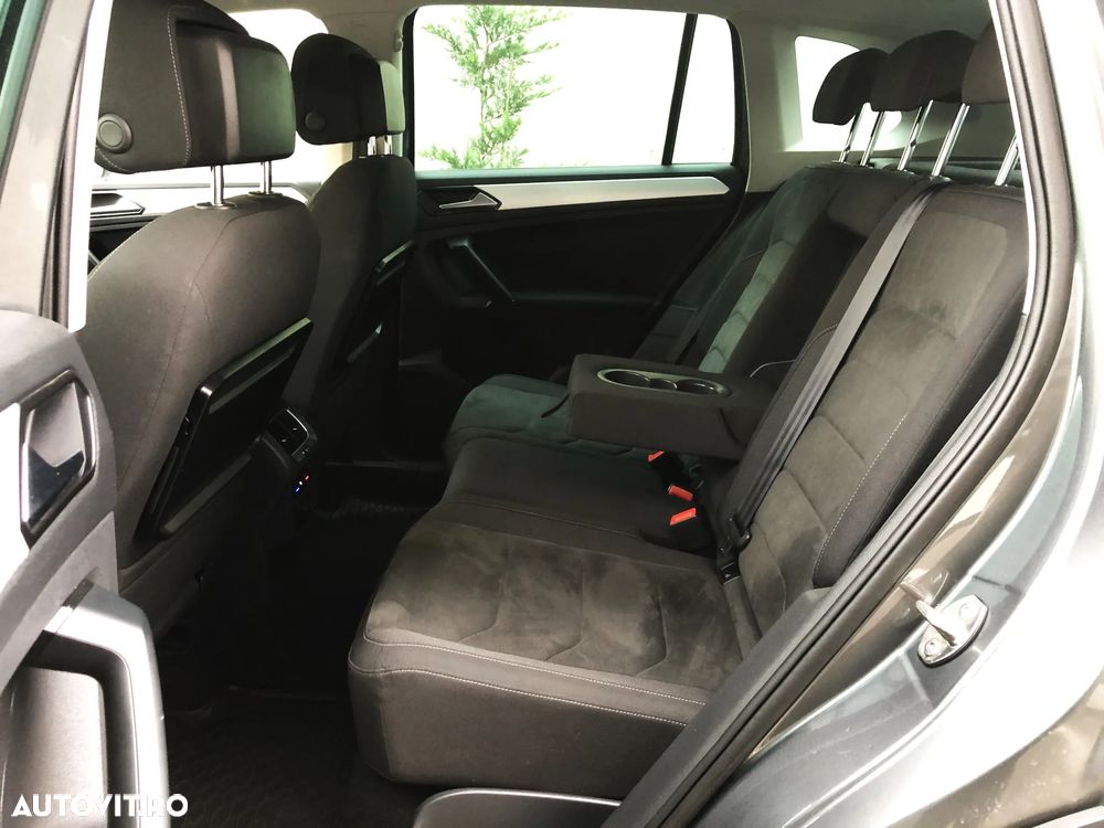 Volkswagen Tiguan 2.0 TDI SCR 4MOTION BlueMotion Technology DSG Exclusive - 6