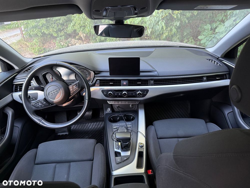 Audi A4 Avant 2.0 TFSI ultra Sport S tronic - 19