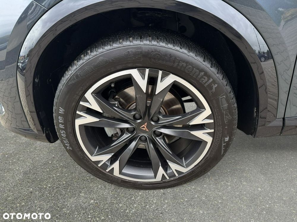 Cupra Formentor 1.5 eTSI DSG - 11