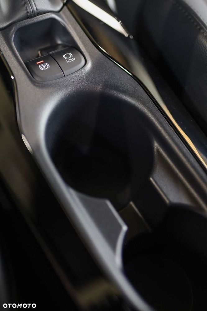 Toyota Corolla Cross - 19