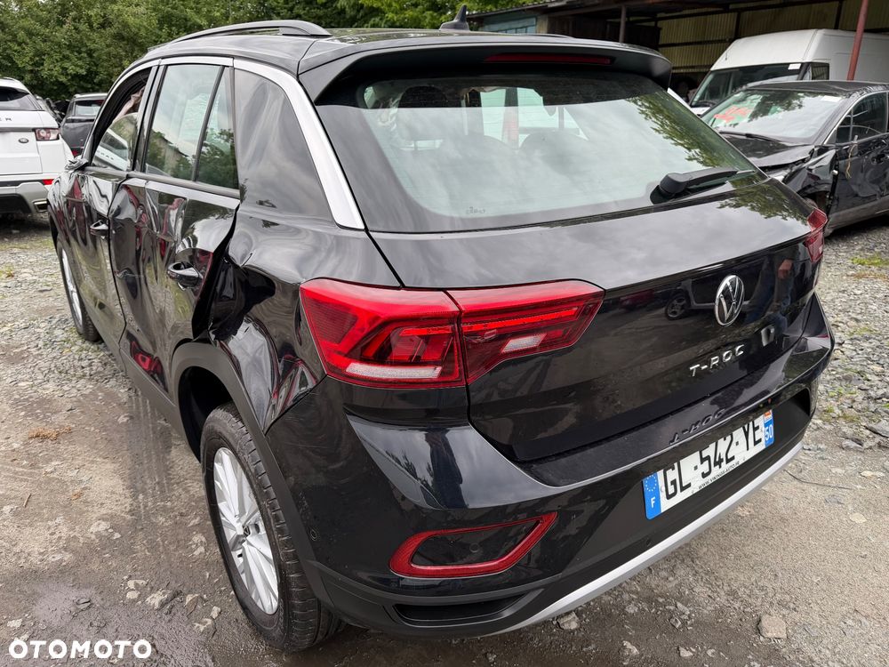 Volkswagen T-Roc - 32