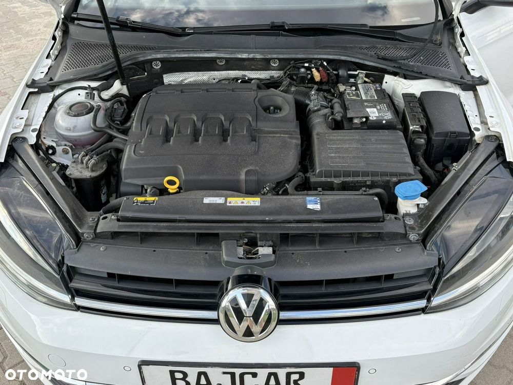 Volkswagen Golf Variant 1.6 TDI BMT Highline - 28