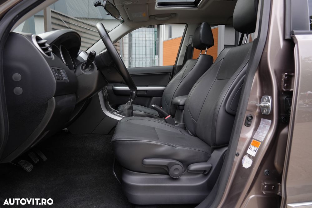 Suzuki Grand Vitara 1.9 DDiS Comfort - 18