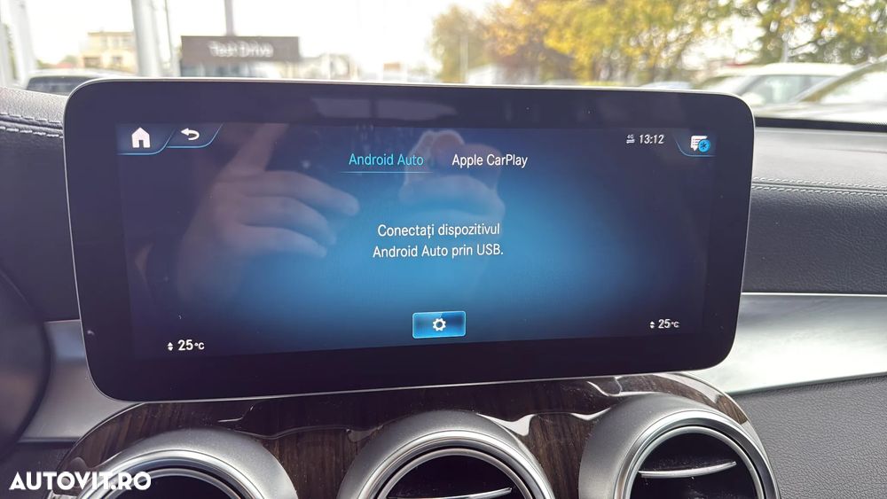 Mercedes-Benz GLC - 16