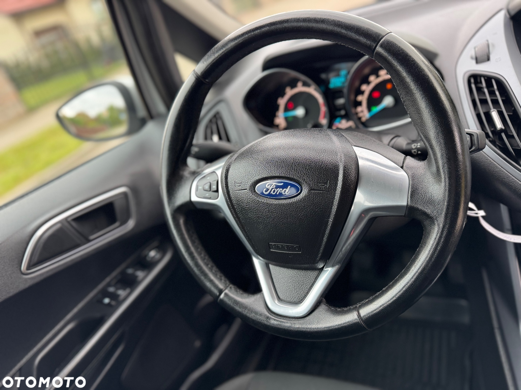Ford B-MAX 1.0 EcoBoost Trend - 32