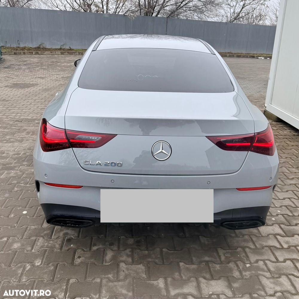 Mercedes-Benz CLA 200 - 10