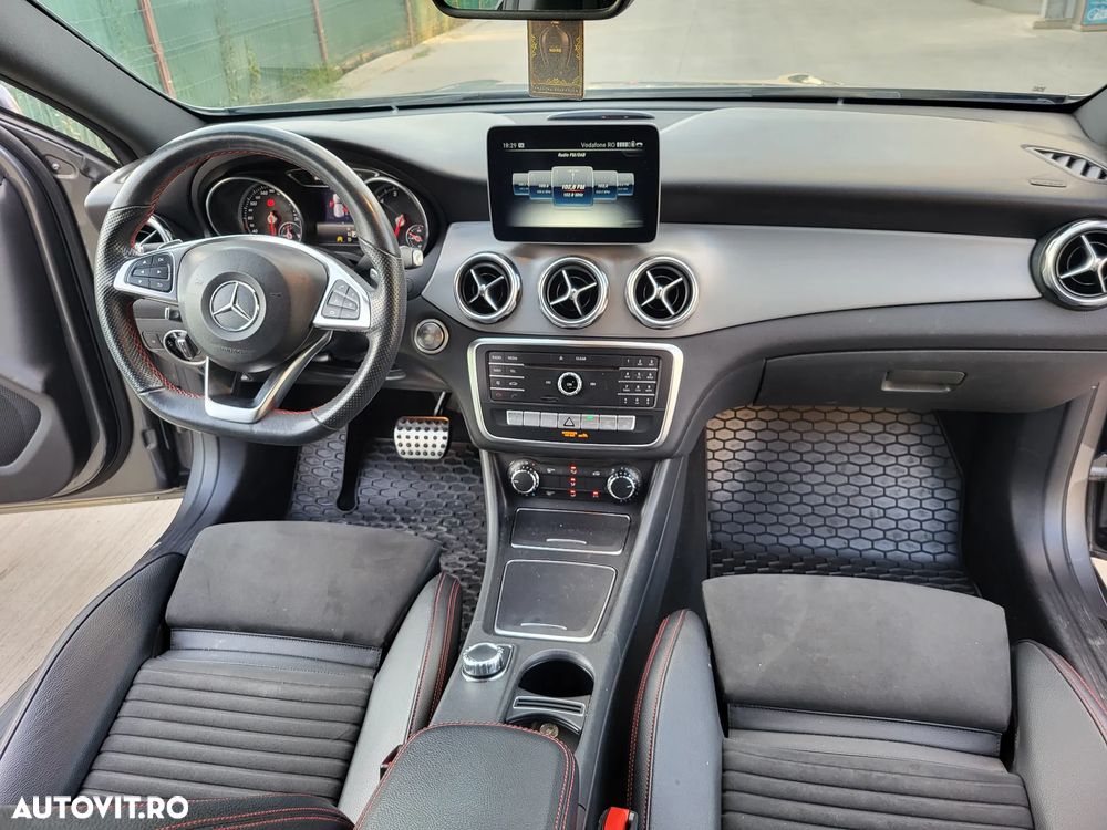 Mercedes-Benz GLA - 5