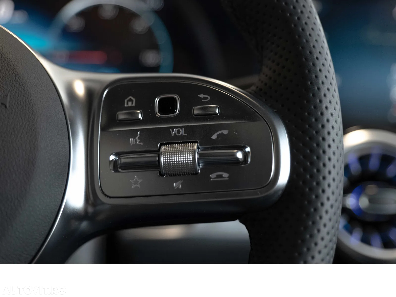 Mercedes-Benz EQB 300 4Matic Edition 1 - 18