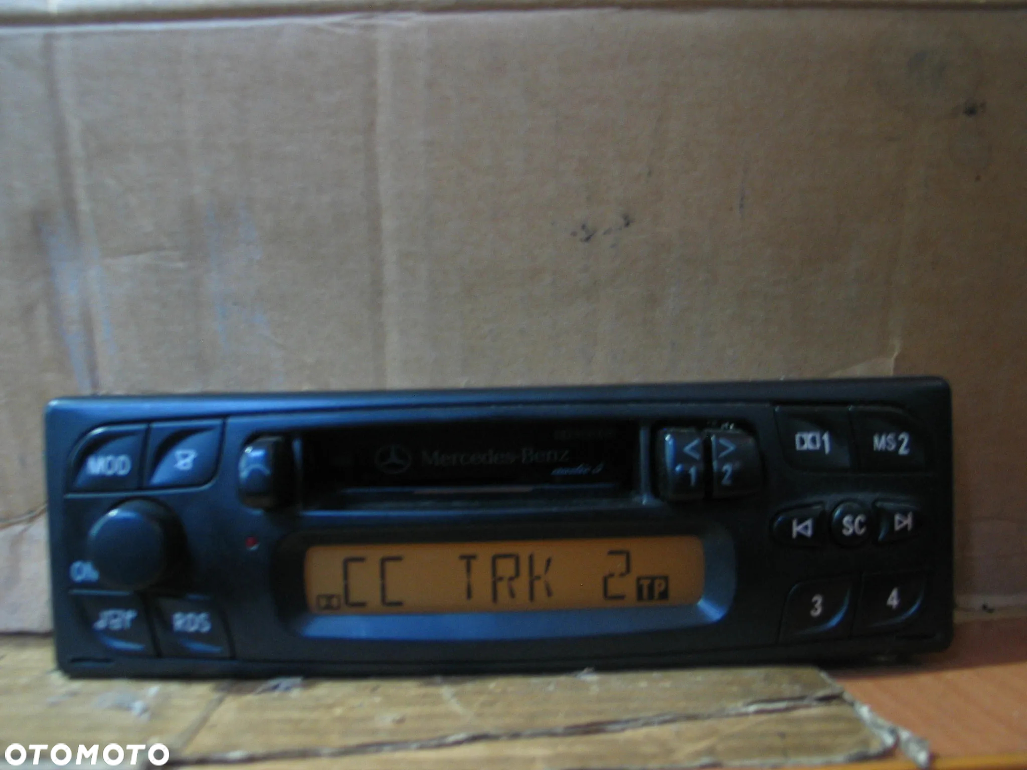 radio radioodtwarzacz Mercedes audio 5 A1688200179 - 9