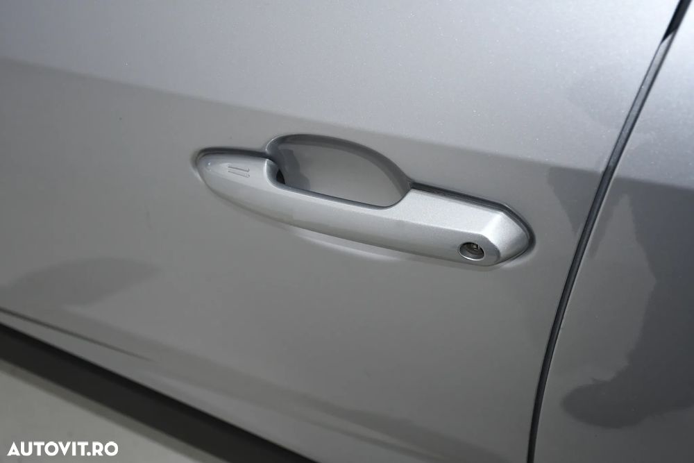 Toyota RAV4 2.5 4x4 Comfort - 19