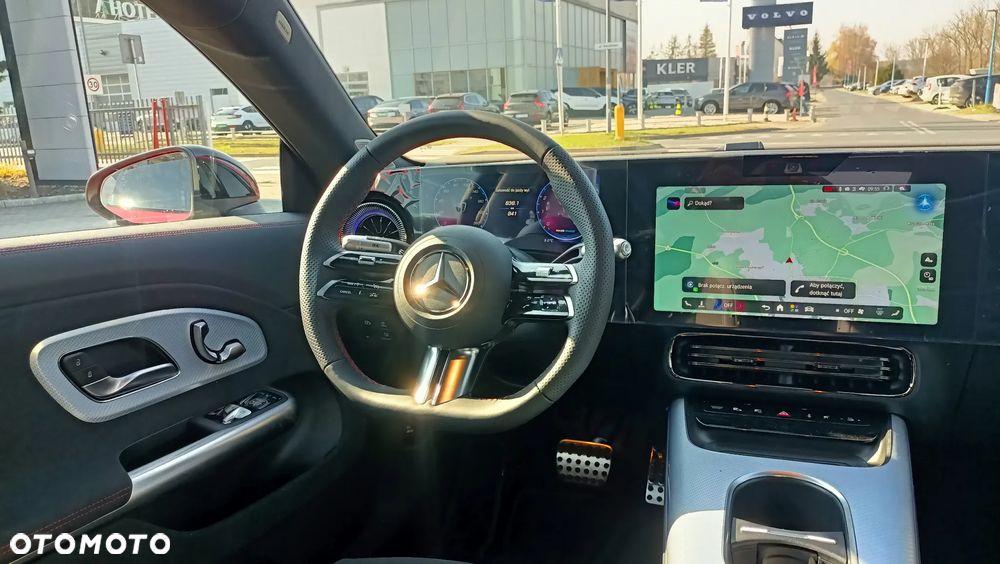 Mercedes-Benz CLA 200 mHEV 8G-DCT - 11